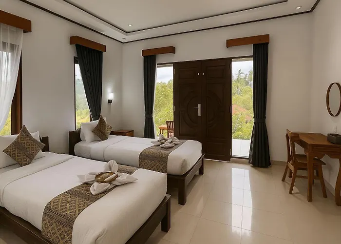 Indra Yoga Retreat *